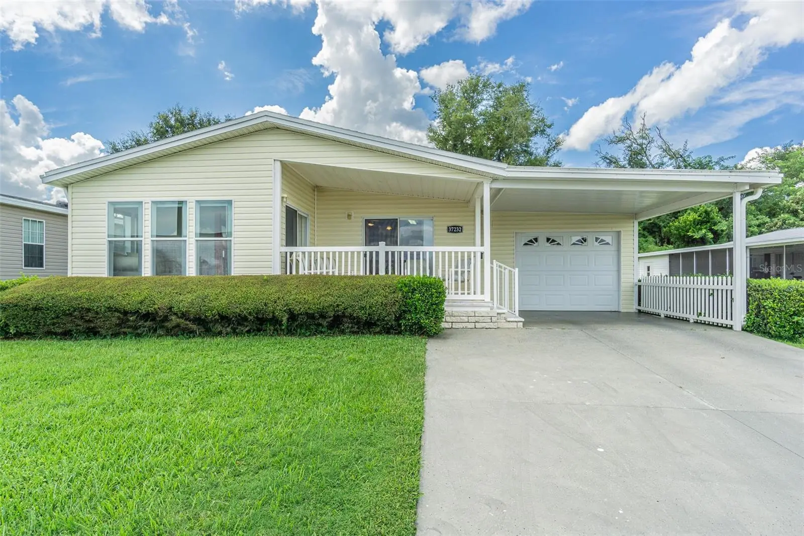 37232 Neukom Avenue, FL