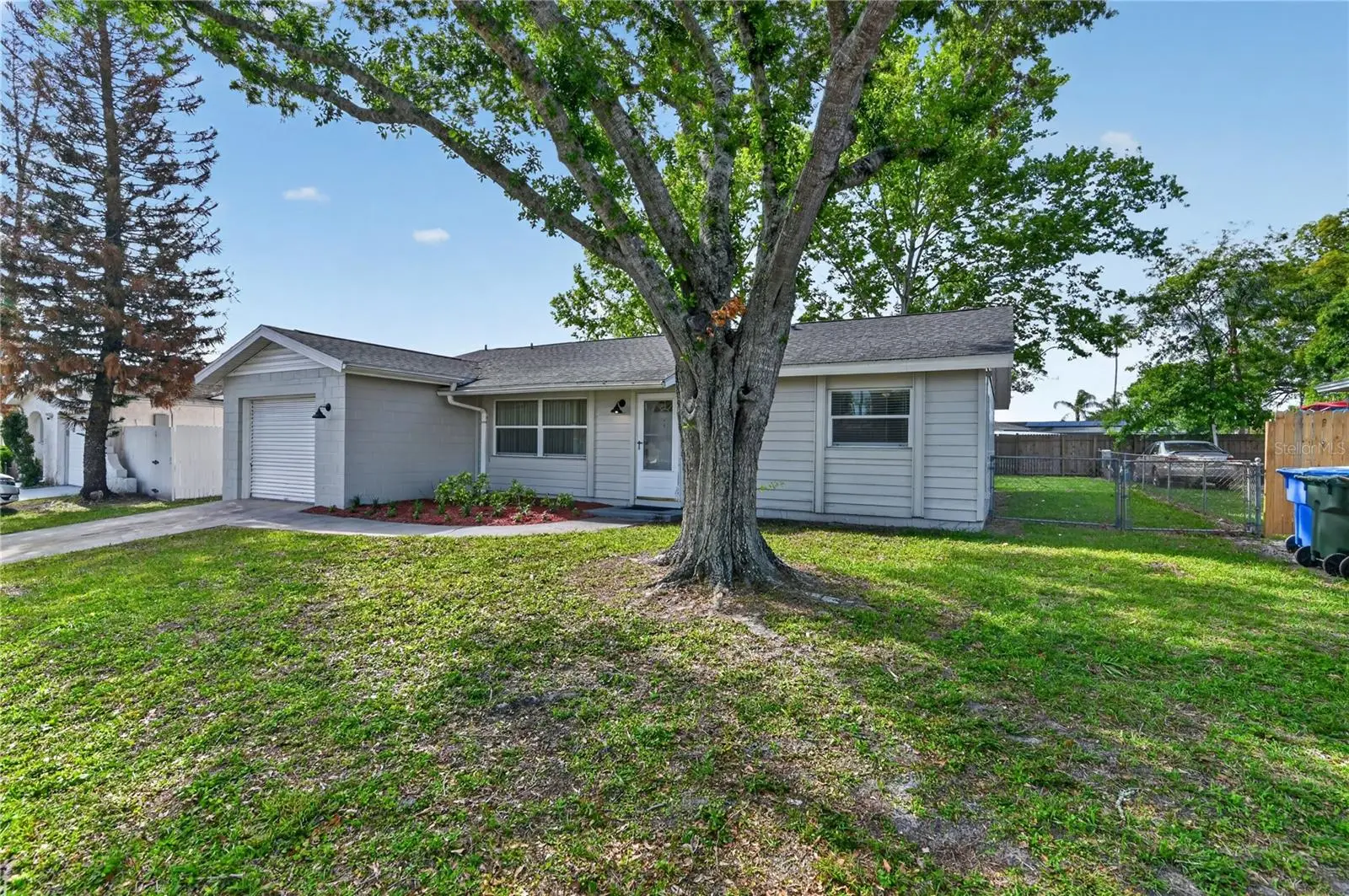 1330 Meadowbrook Street, FL