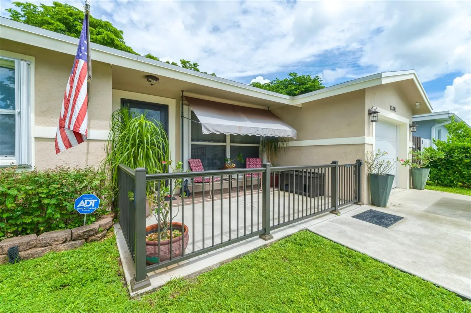 11841 33rd Street, FL