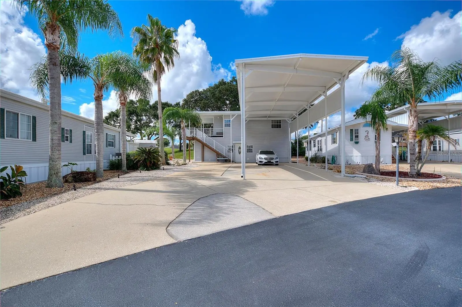 613 Par Pines Boulevard, FL