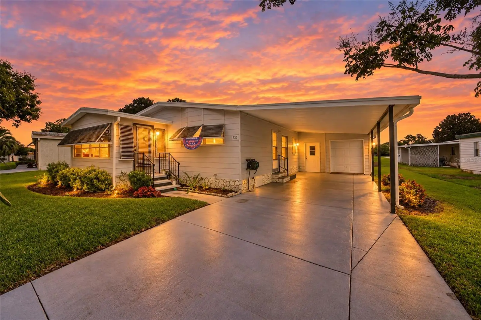 920 Silver Oak Avenue, FL