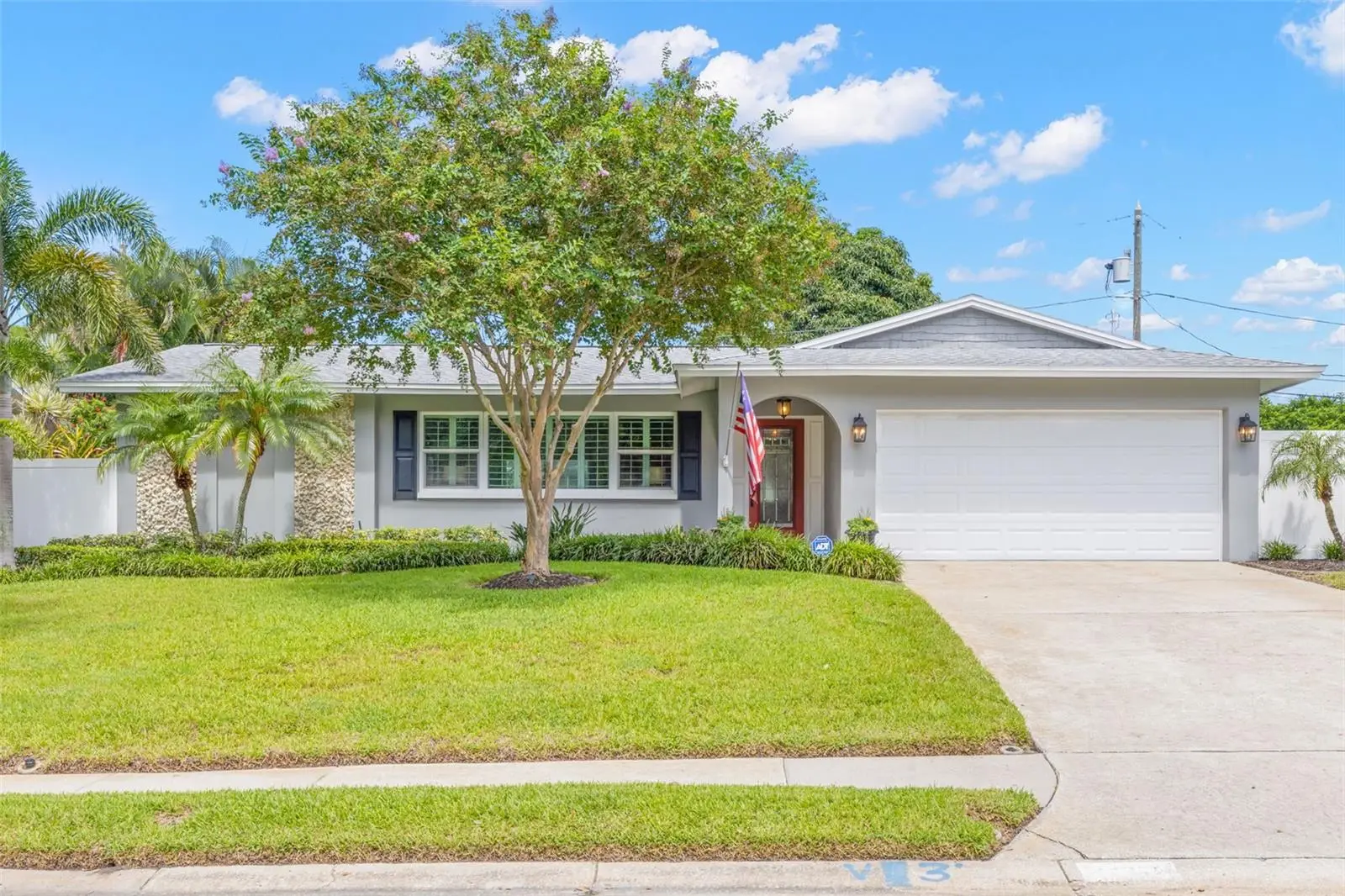 14271 Iroquois Avenue, FL