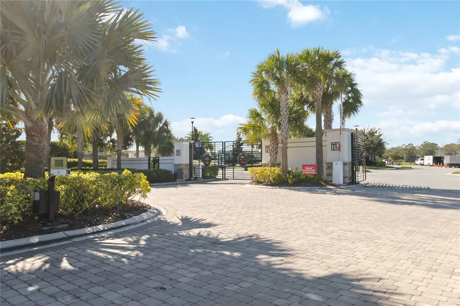 2491 Yellow Brick Road, FL
