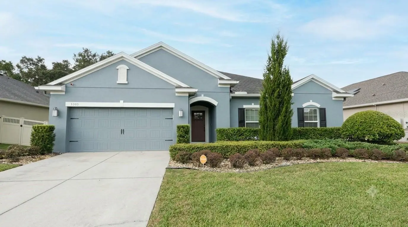 5303 Pine Lily Circle, FL