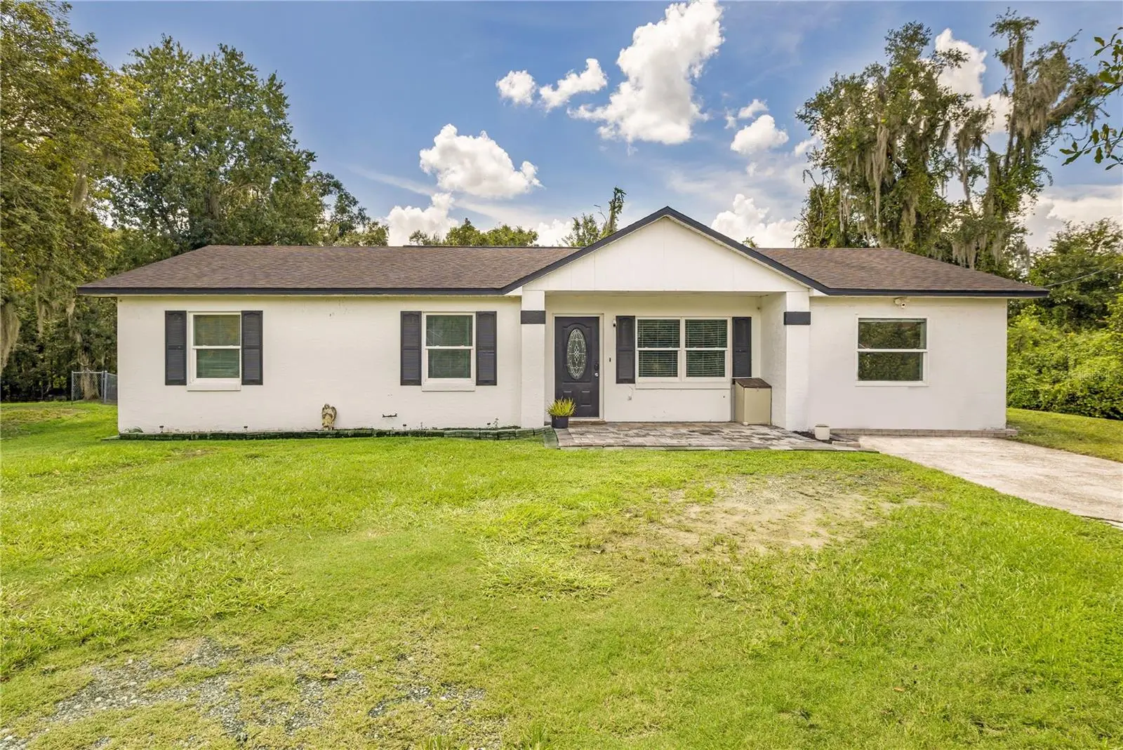 802 Fox Lake Drive, FL