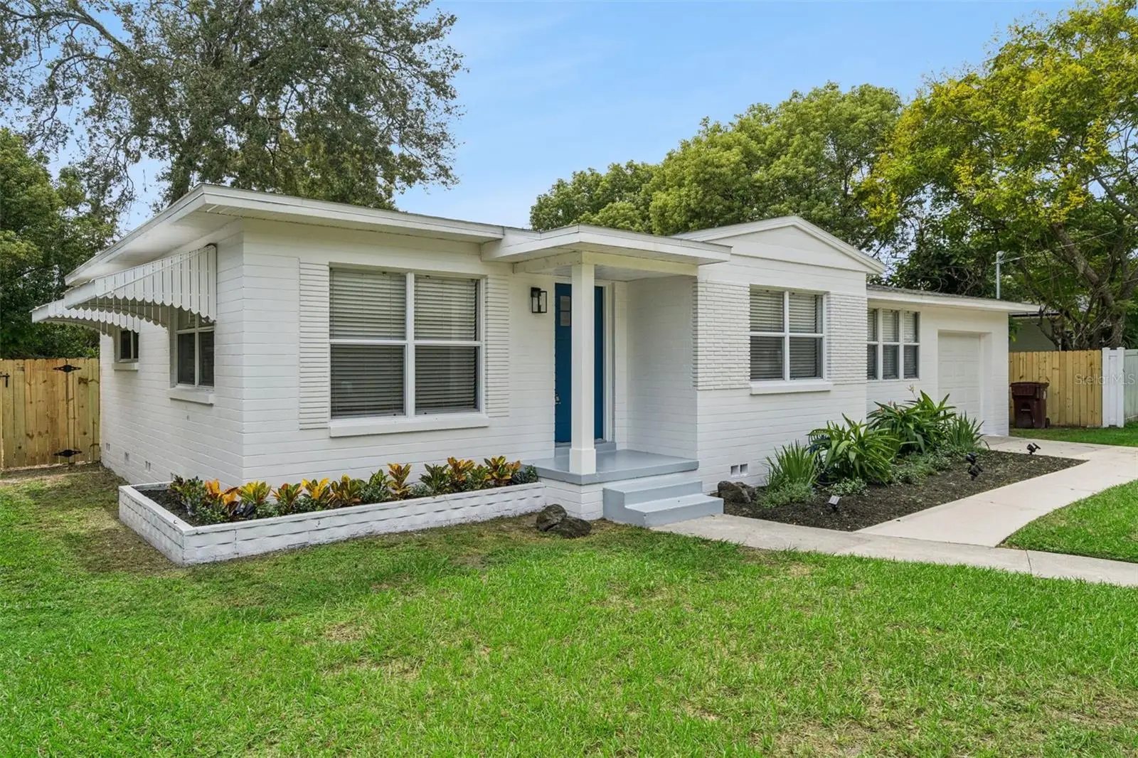 2808 Pine Street, FL
