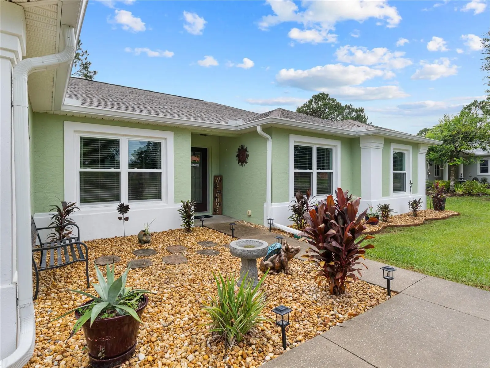 206 London Drive, FL