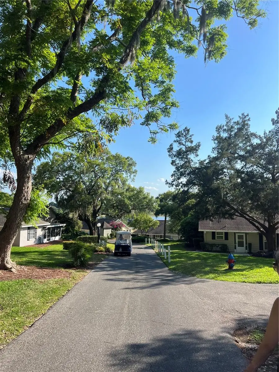 1034 Villa Ln Lane, FL