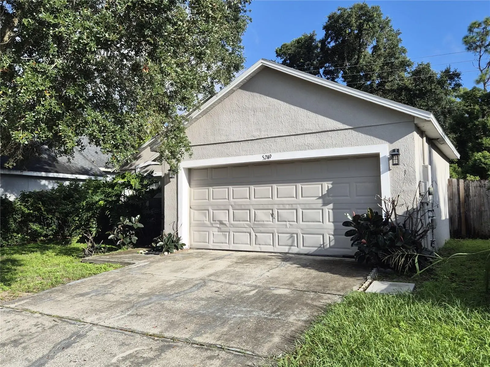 5249 Yaupon Street, FL