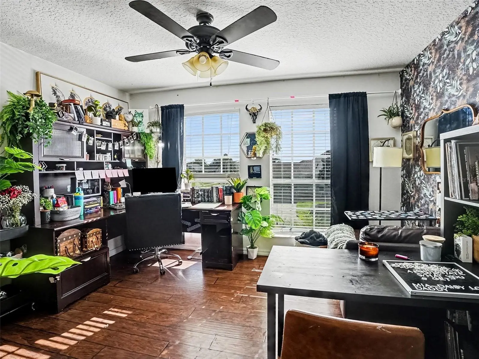 2102 Green Ash Court, FL