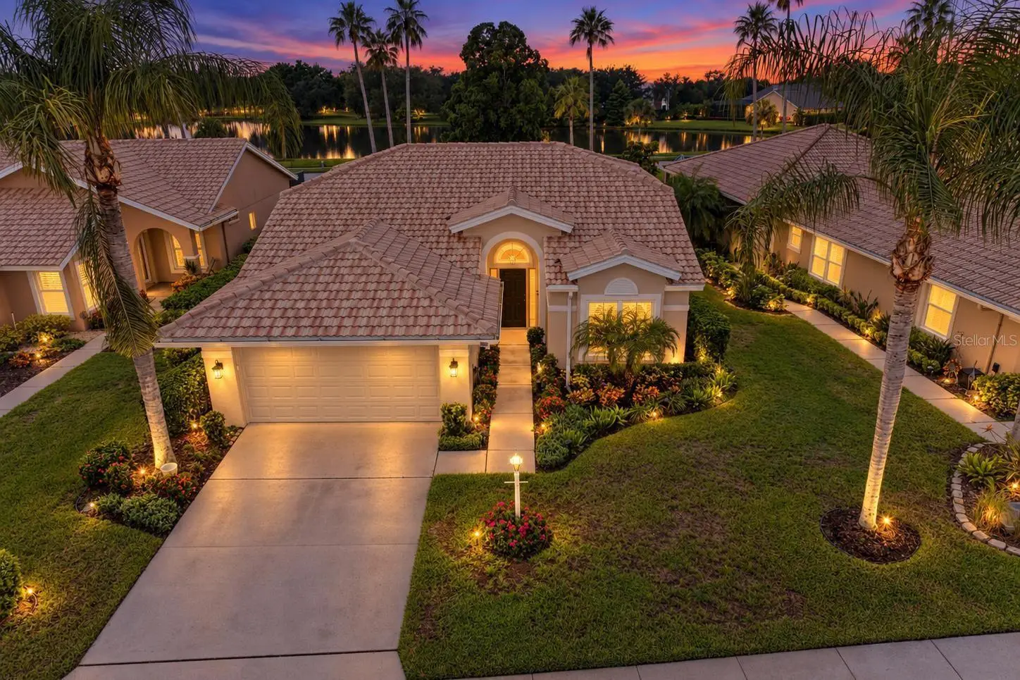 6635 Oakbrooke Circle, FL