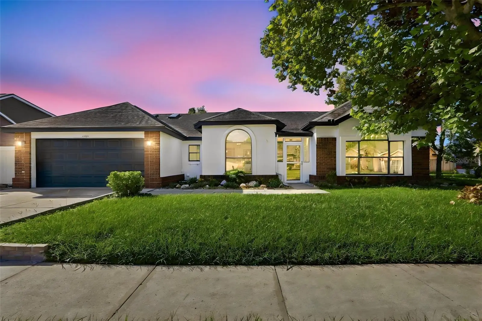 2358 Oldfield Drive, FL