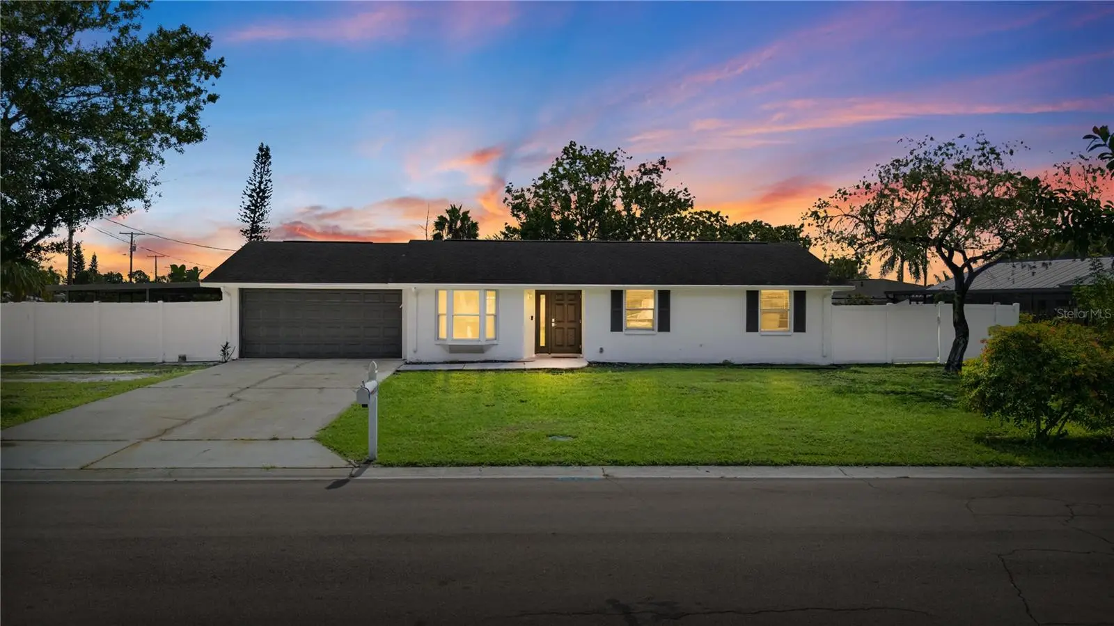 6321 Florida Circle, FL