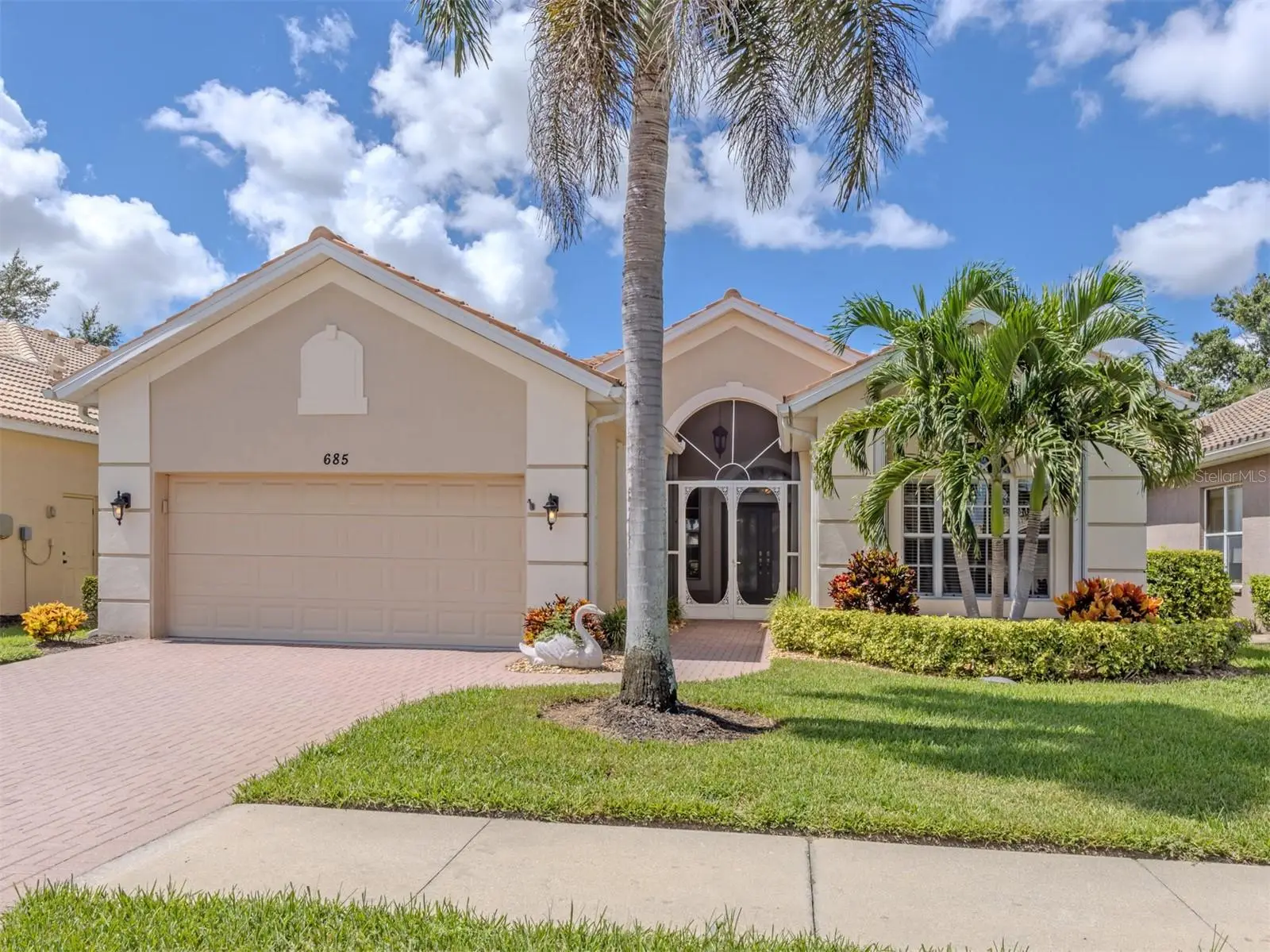685 Misty Pine Drive, FL
