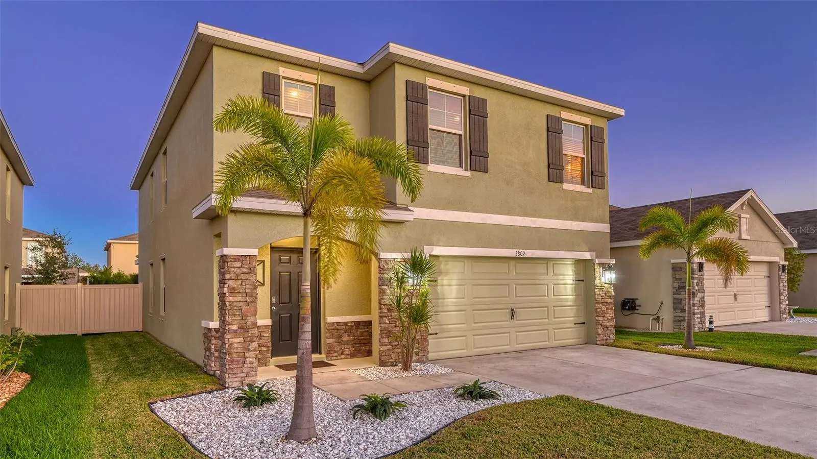 3809 Golden Oriole Parkway, FL