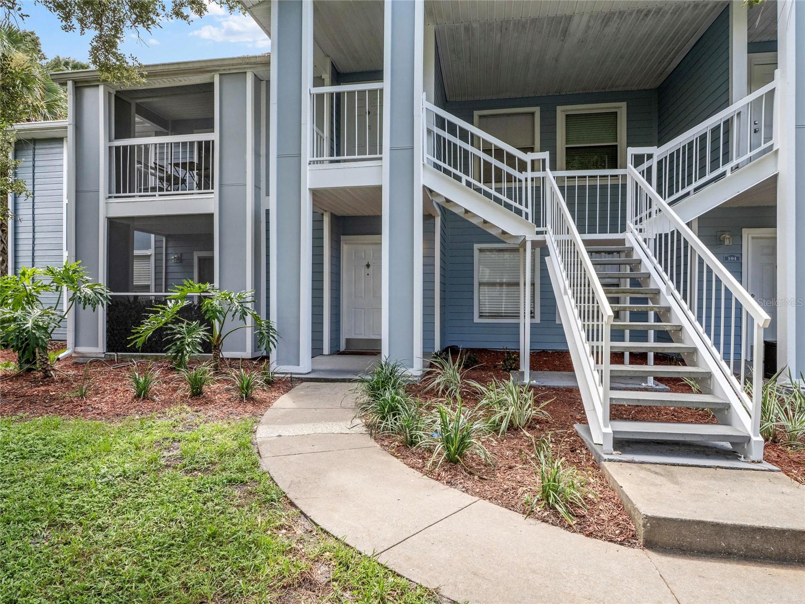 718 Sugar Bay Way, FL