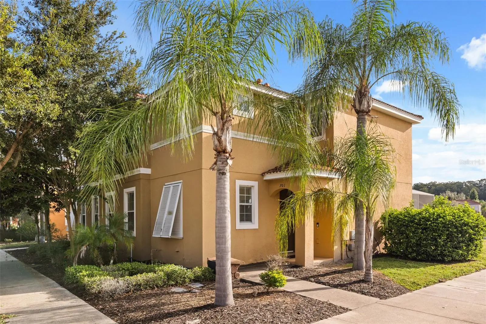 701 Las Fuentes Drive, FL