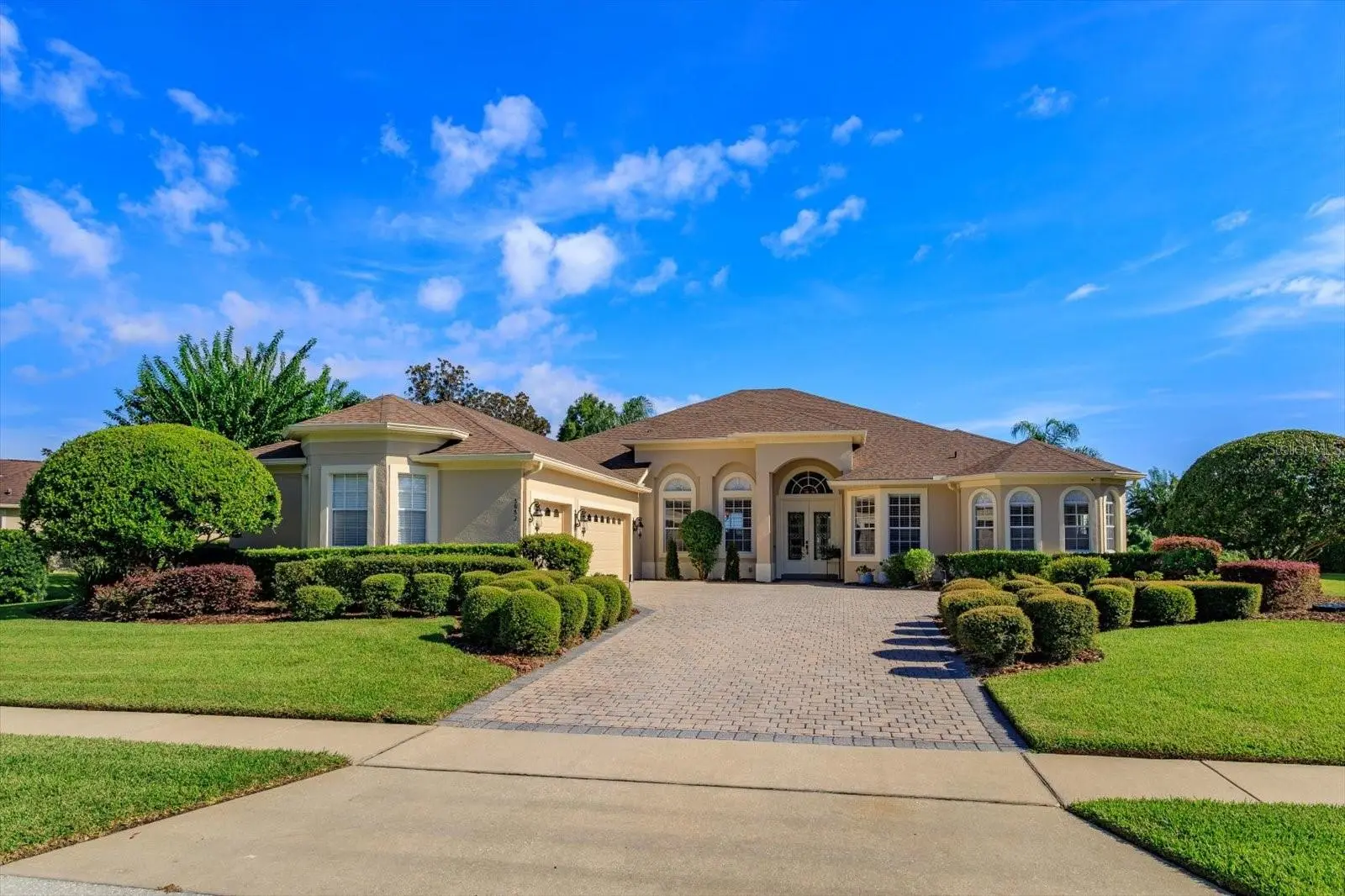 5053 Hawks Hammock Way, FL