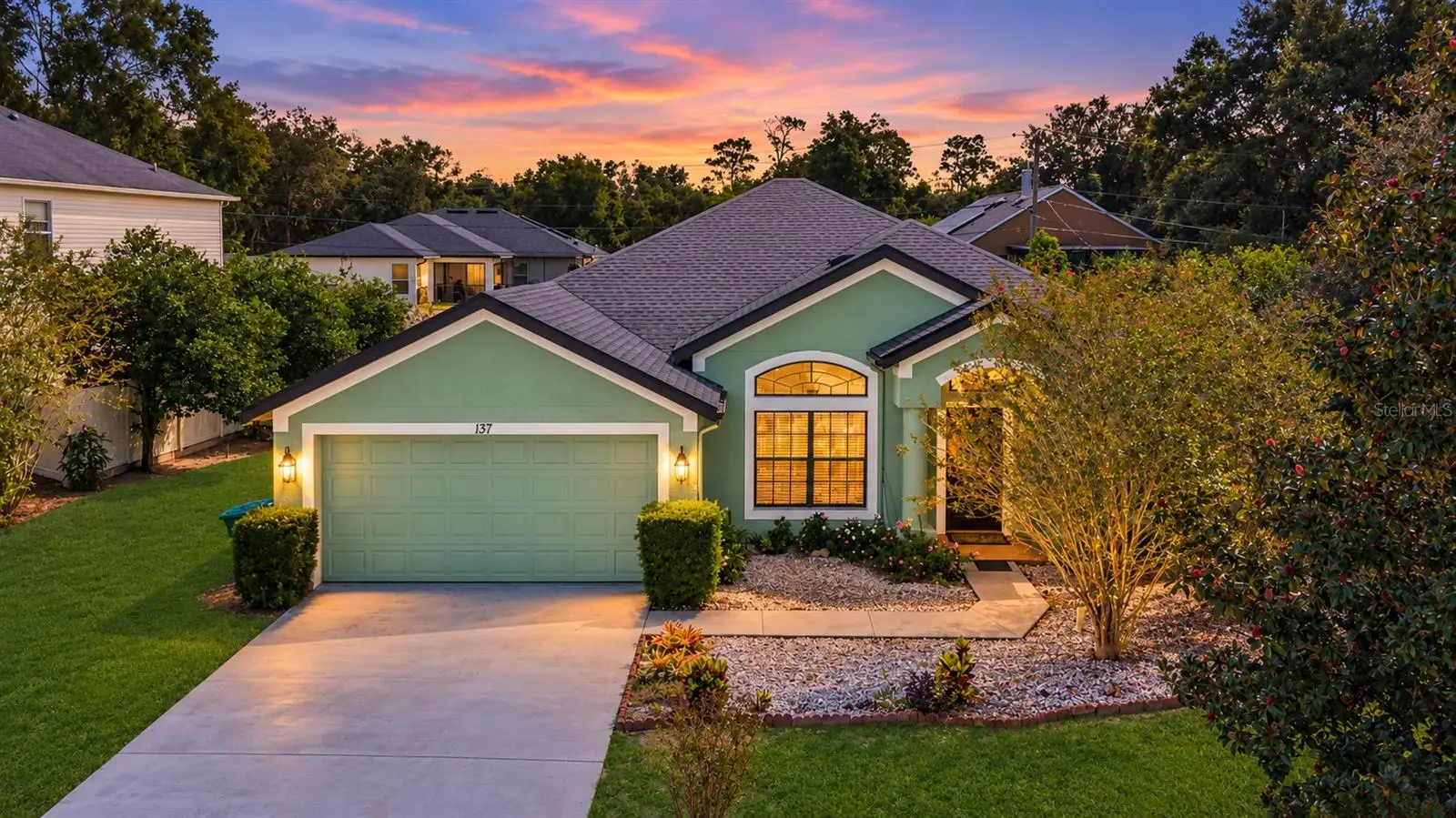 137 Bluefield Avenue, FL
