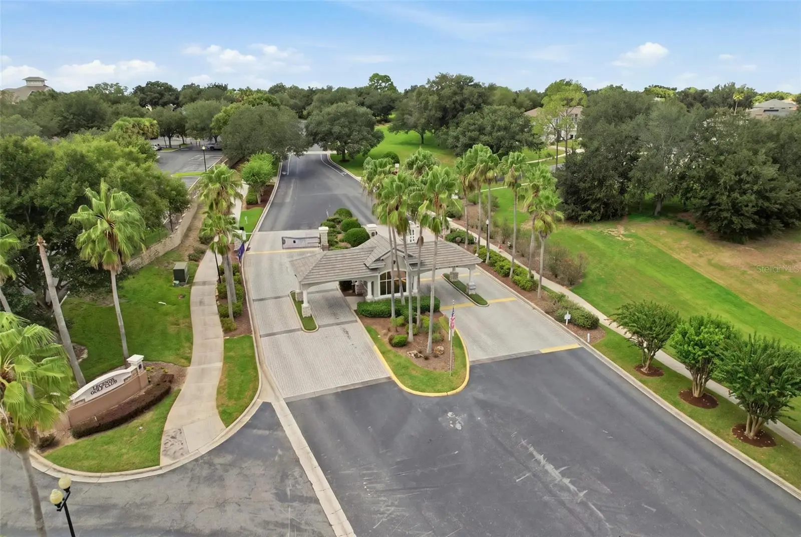 1562 Kennesaw Drive, FL