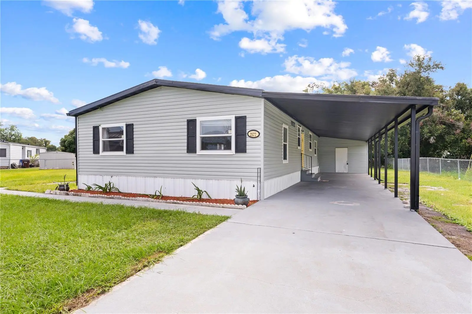 2577 Lakota Lane, FL