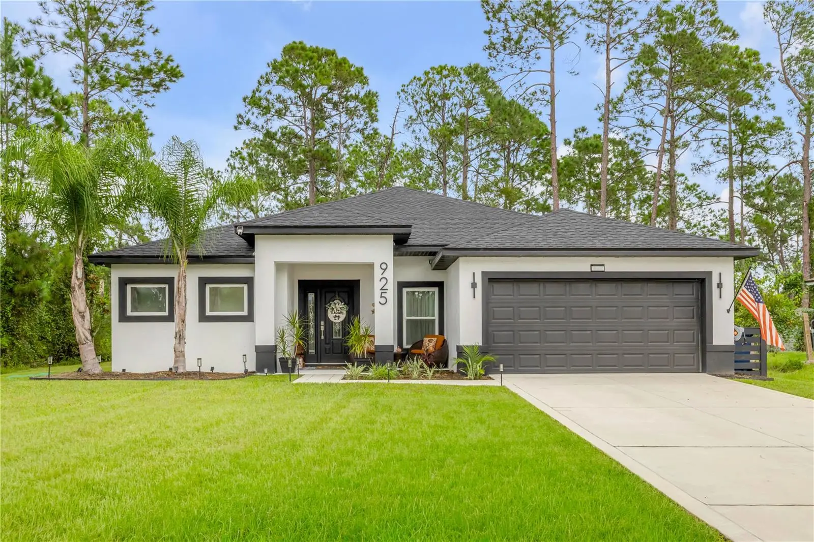 925 11th Avenue, FL
