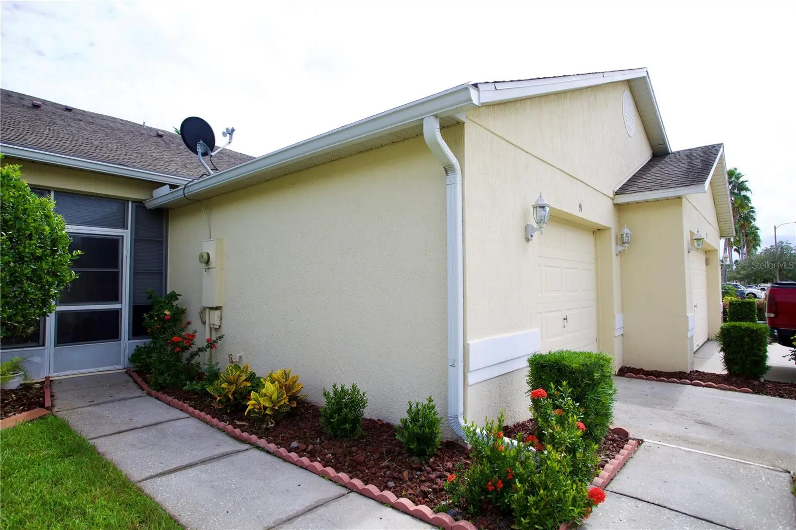91 Club Villas Lane, FL