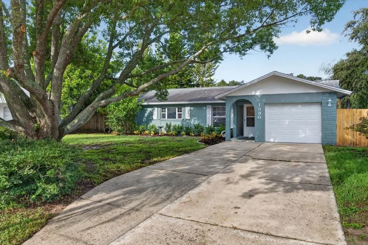1330 Wildwood Court, FL