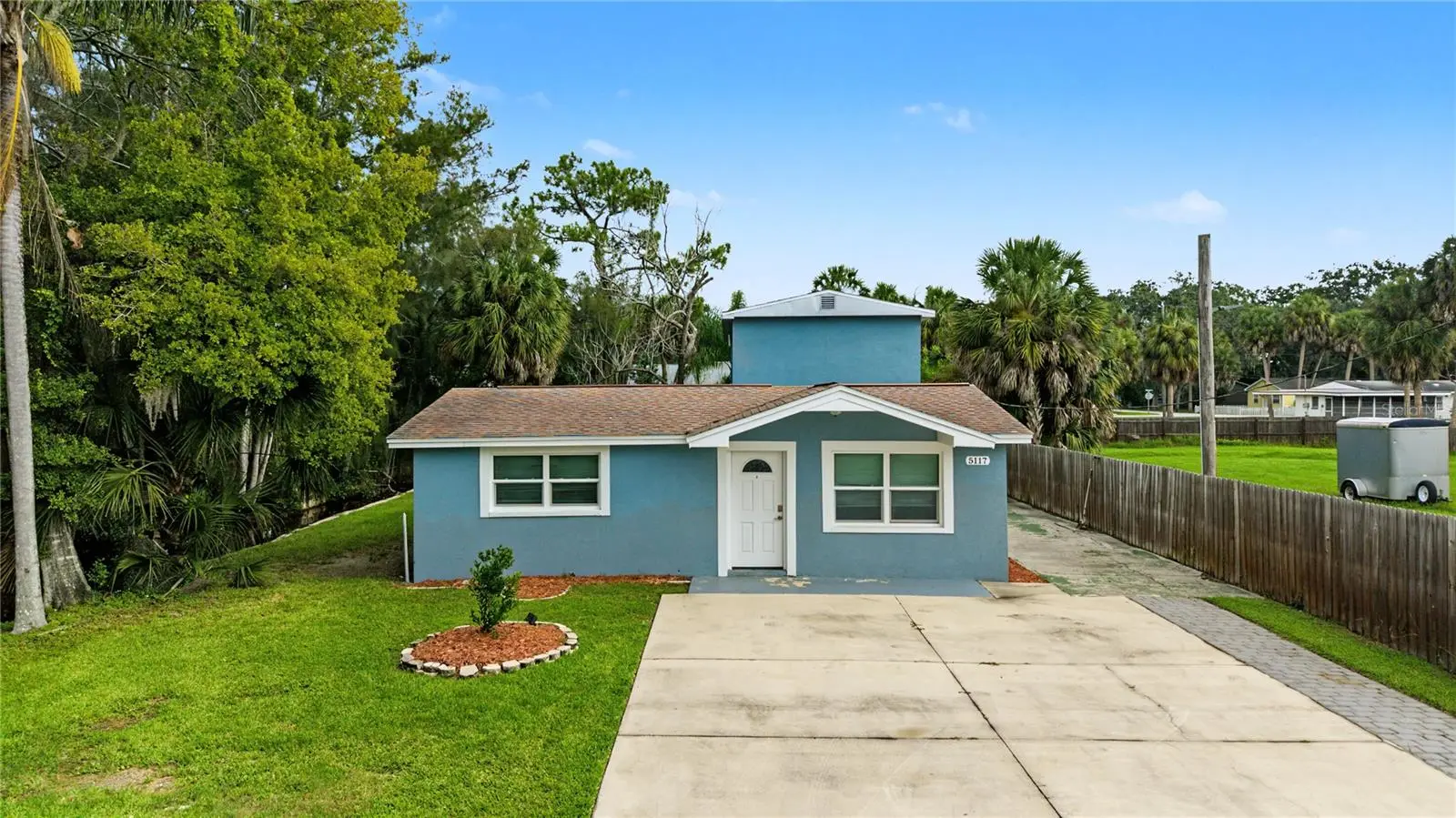 5117 Mallett Drive, FL