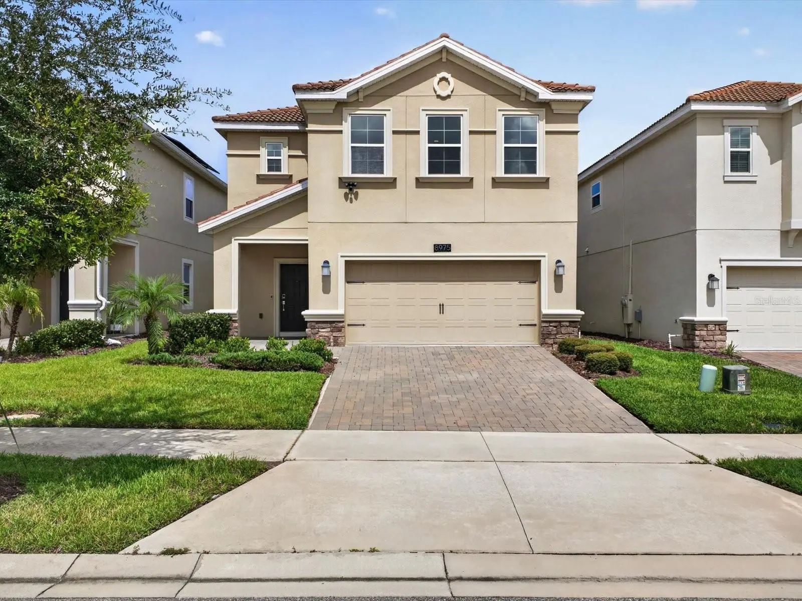 8975 Fluffy Lie Court, FL
