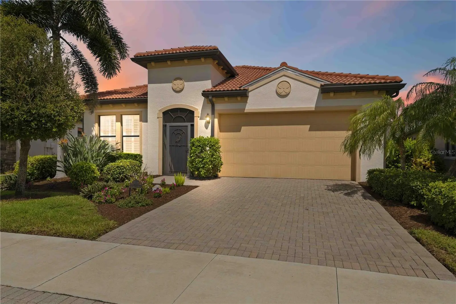 23739 Waverly Circle, FL
