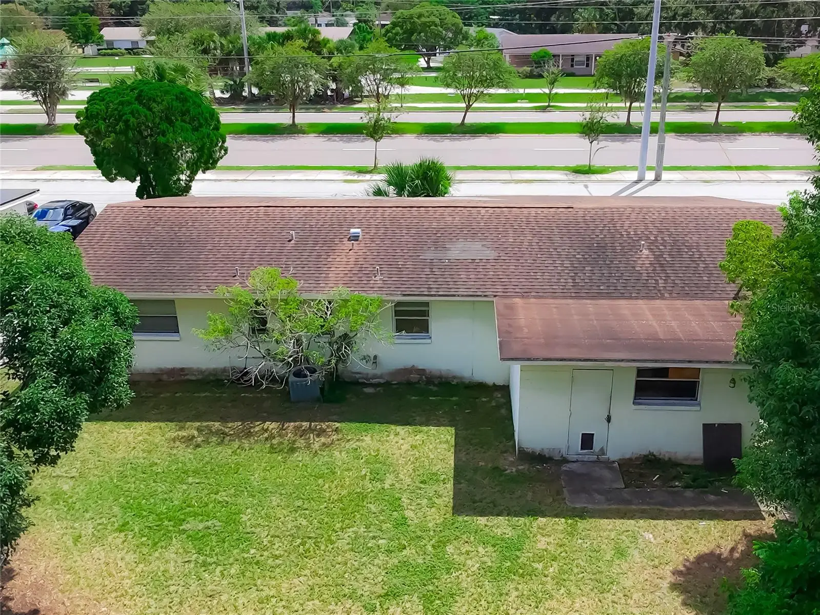 2711 Aloma Avenue, FL