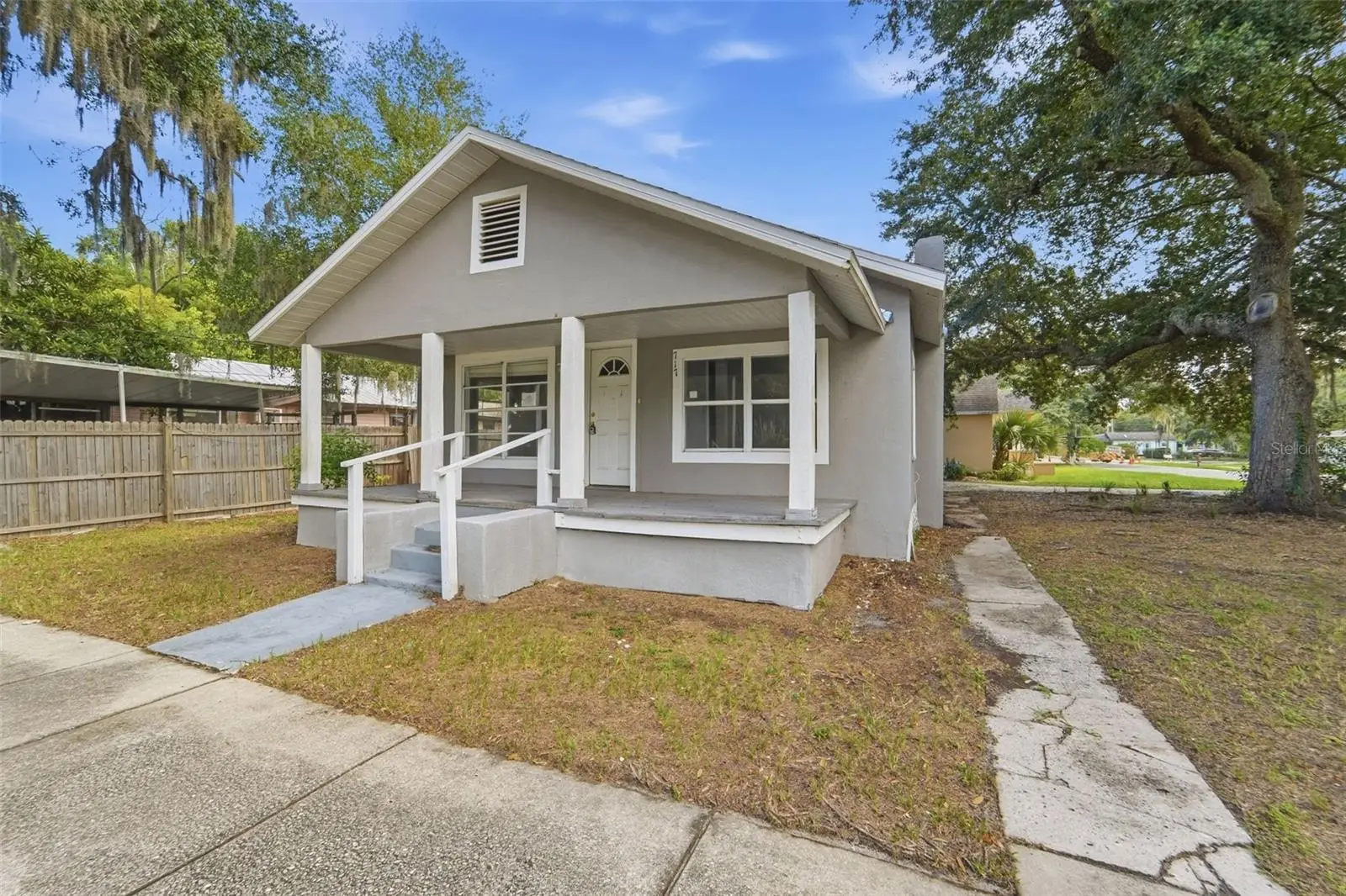 717 Locust Avenue, FL