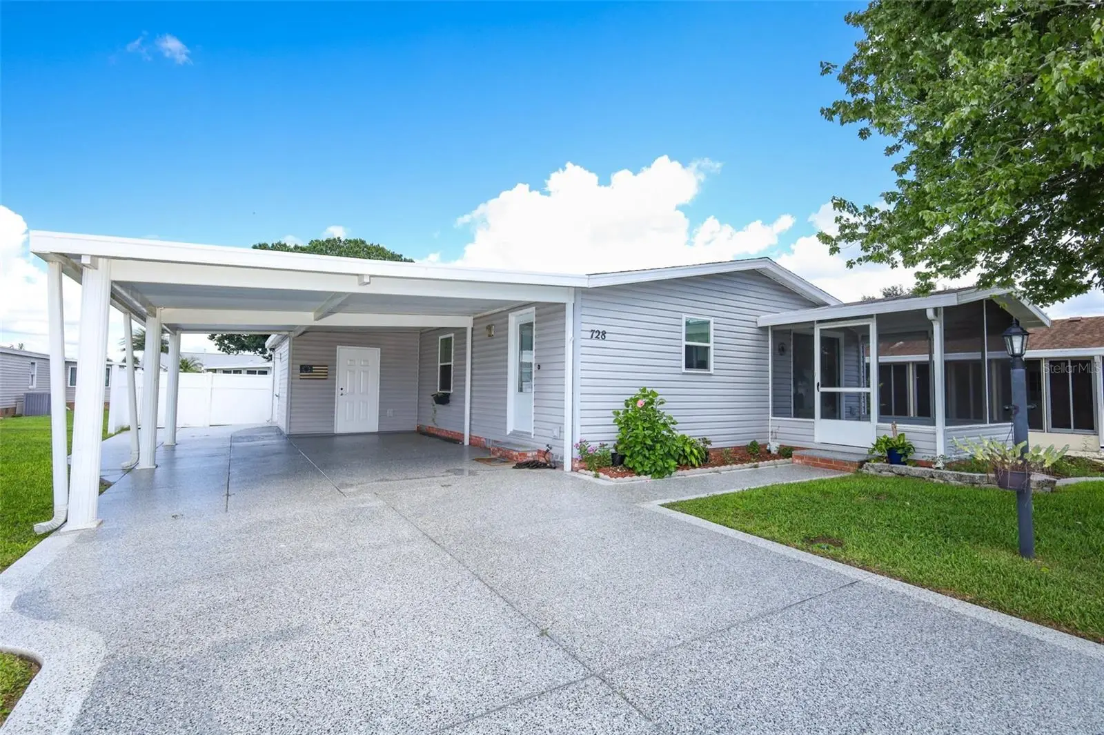 728 Prado Drive, FL