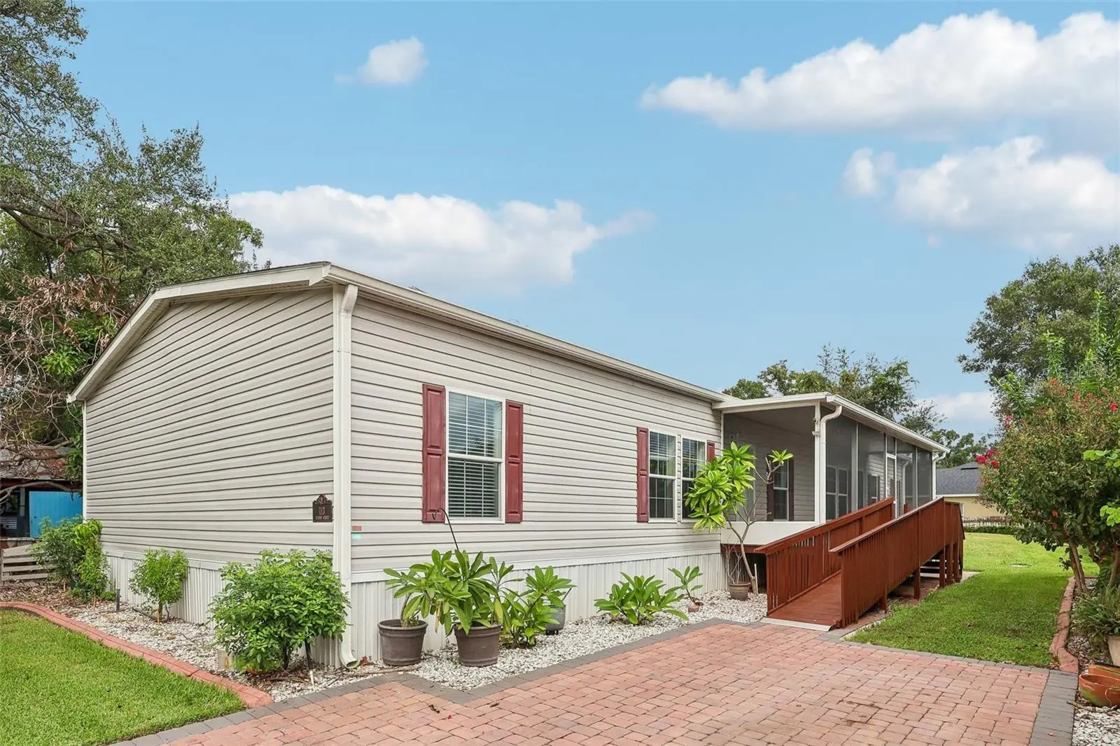 113 2nd Street, FL