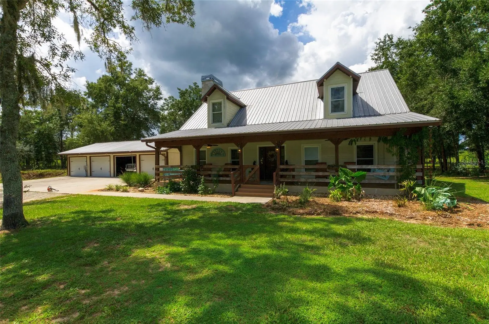 13210 Oakview Avenue, FL