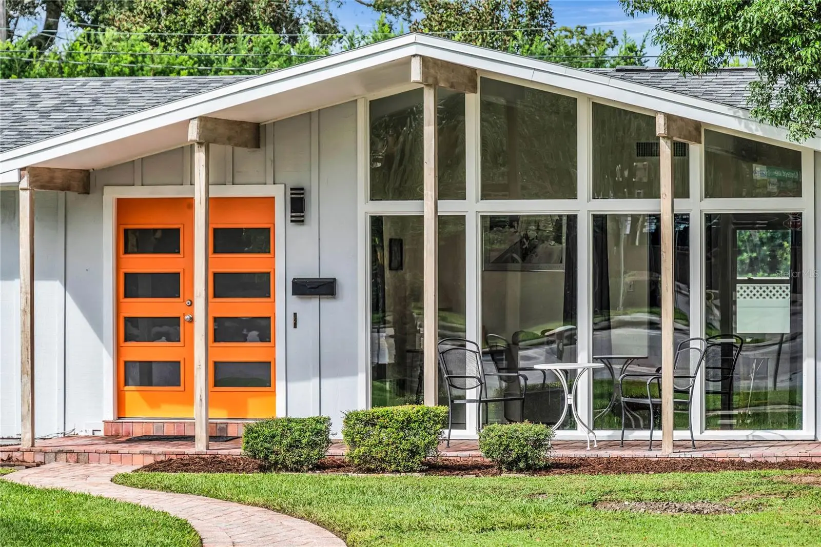 3400 Neptune Drive, FL