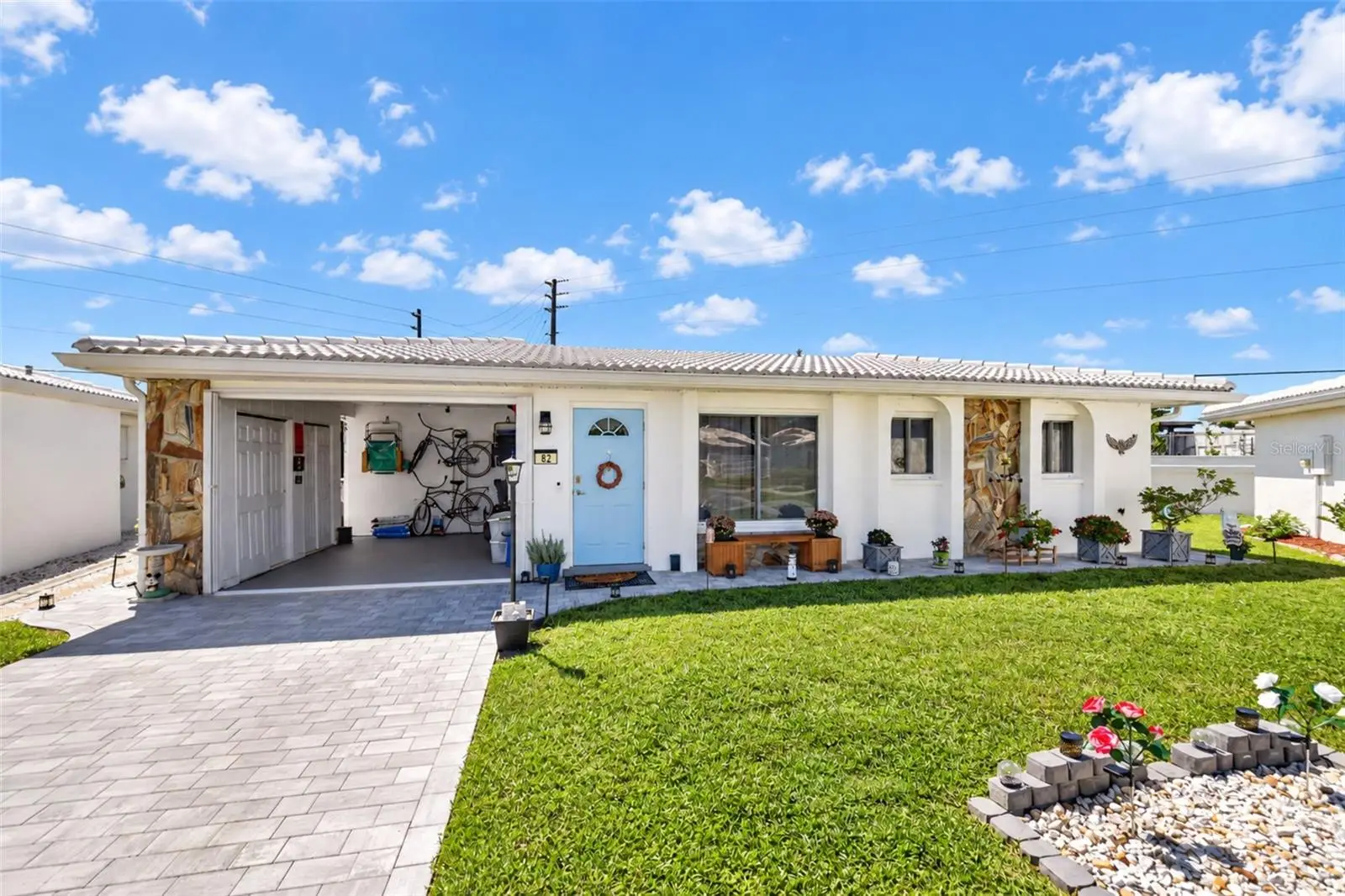 82 Circlewood Drive, FL