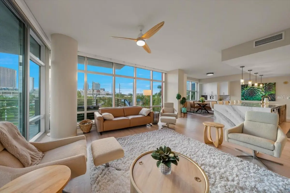 1120 Kennedy Boulevard, FL