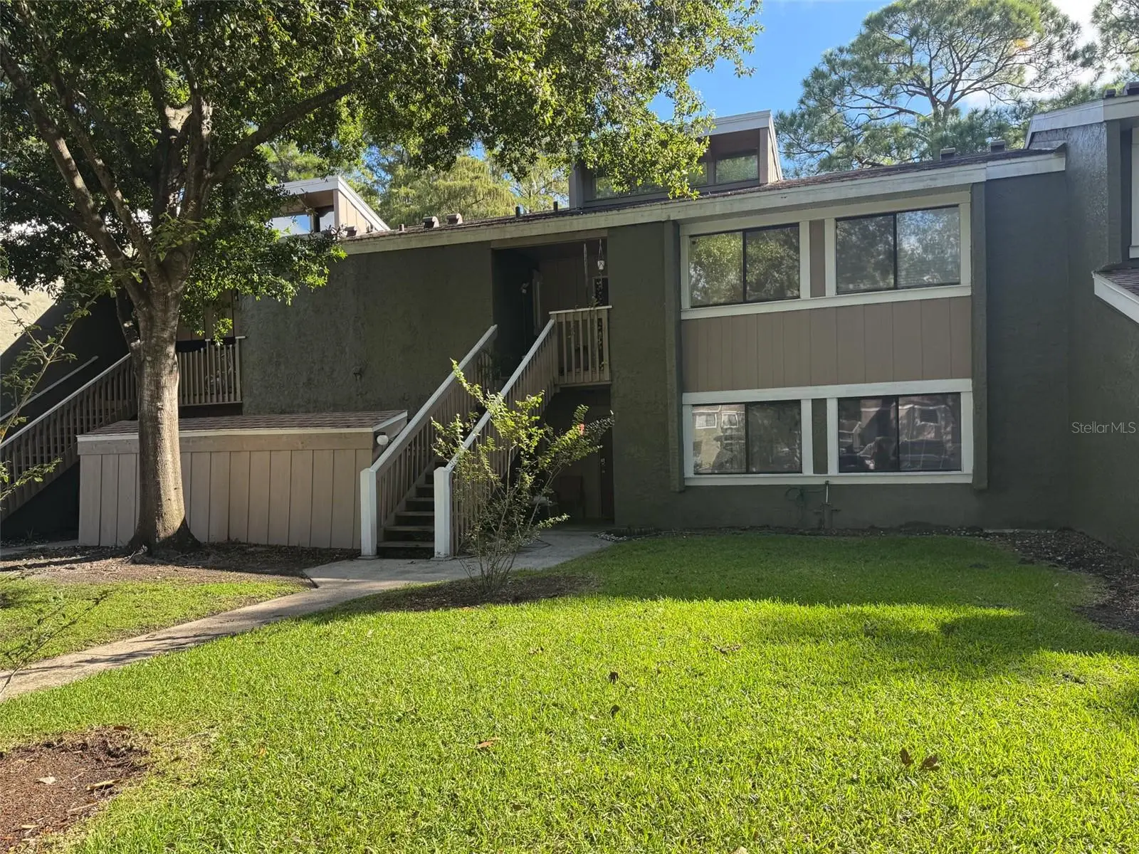 5885 Windhover Drive, FL