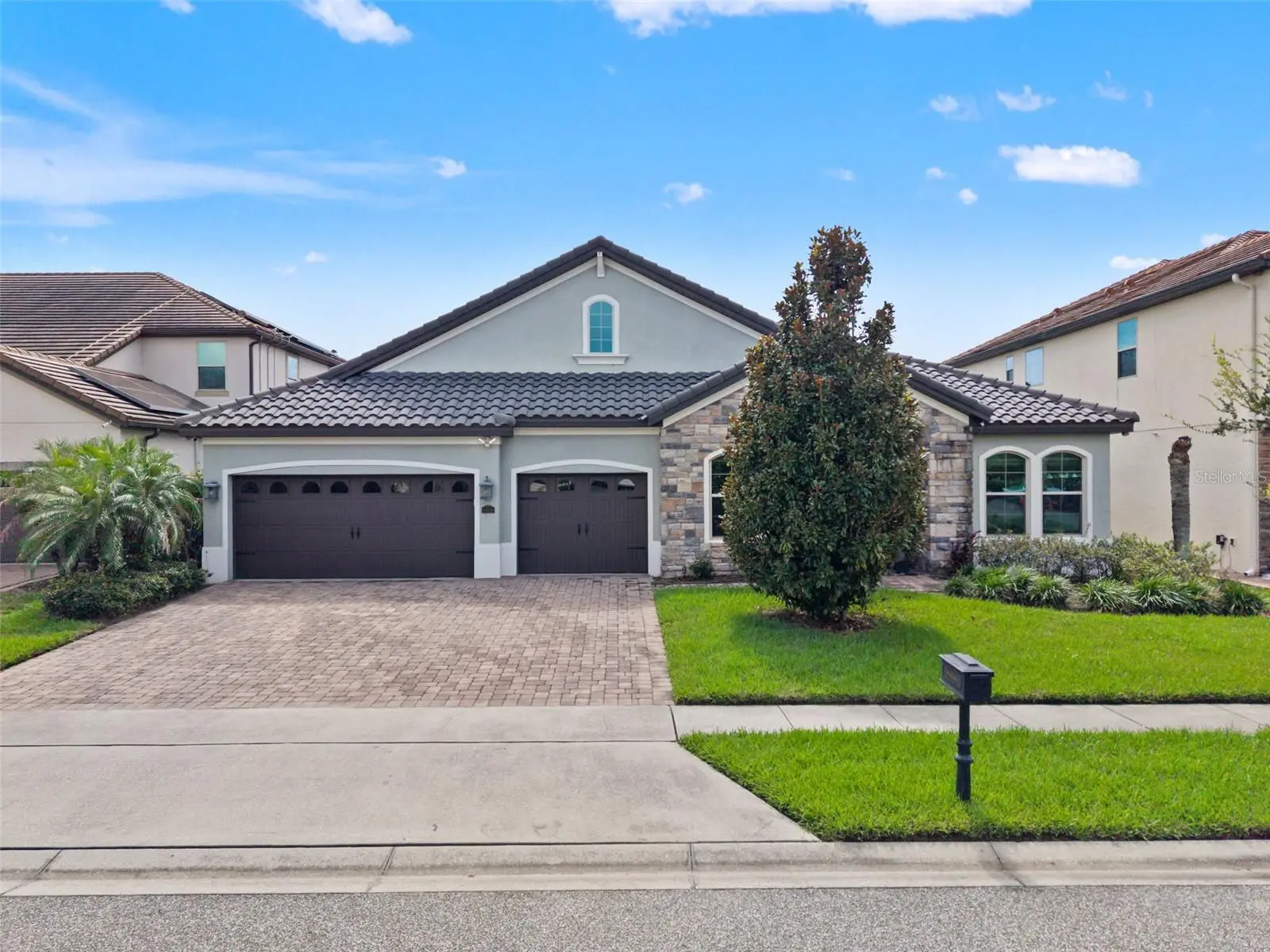 8468 Morehouse Drive, FL