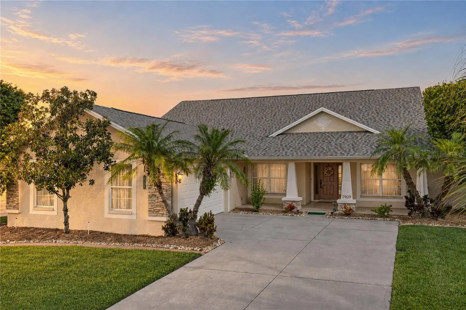 2909 Blackwater Creek Drive, FL