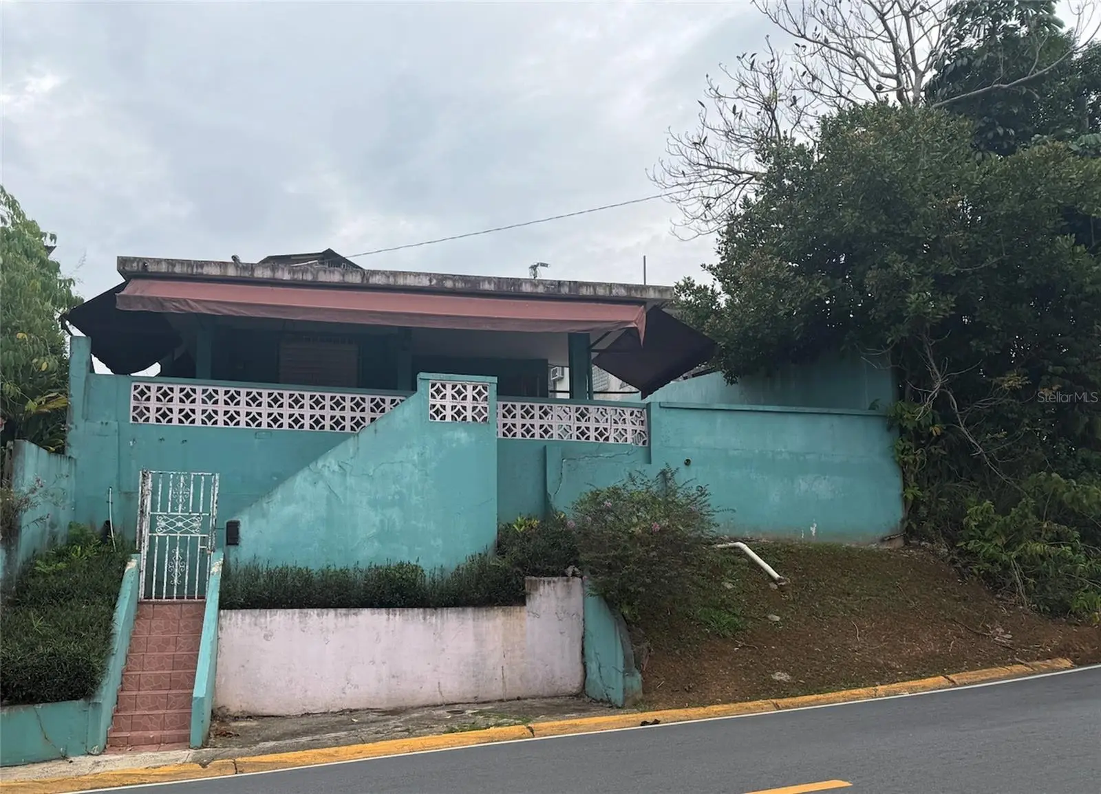 3 Rafael Lasa, PR