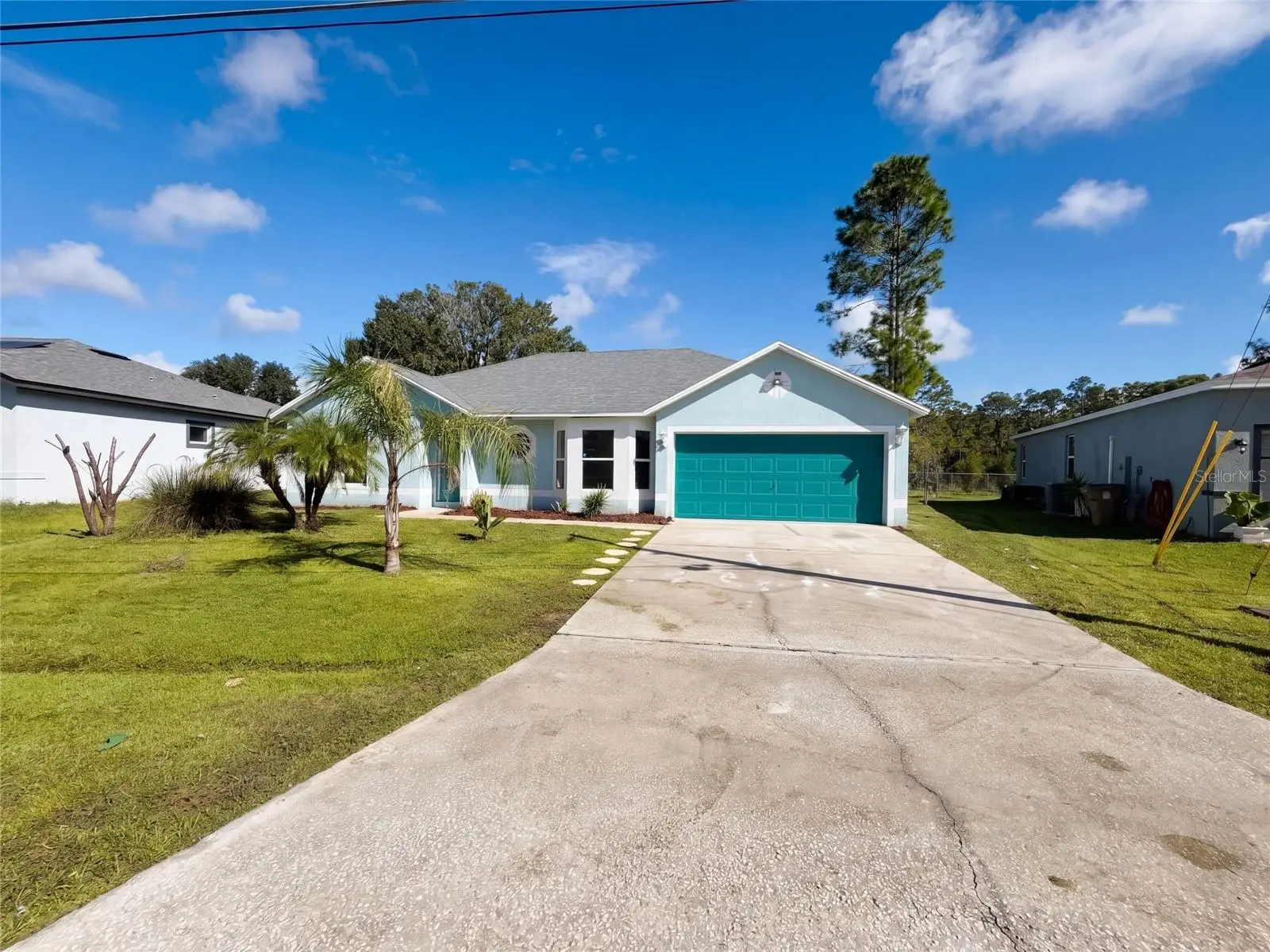 23 Peterlee Court, FL