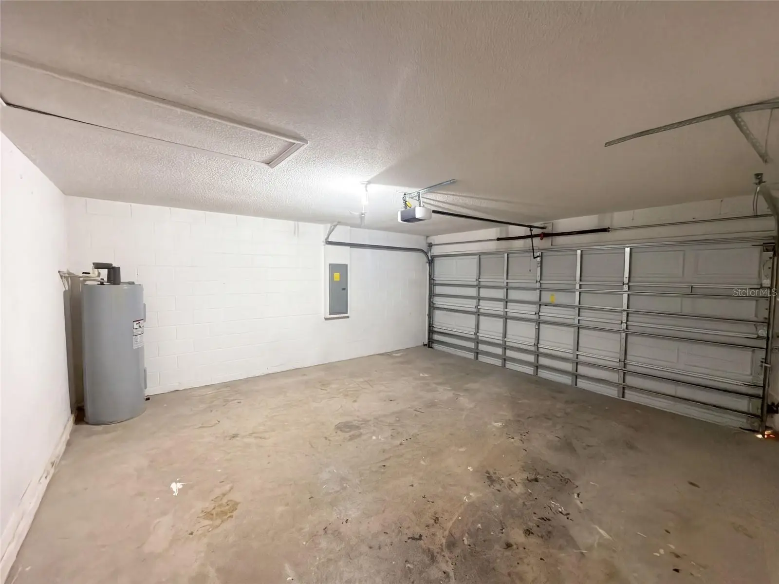 23 Peterlee Court, FL