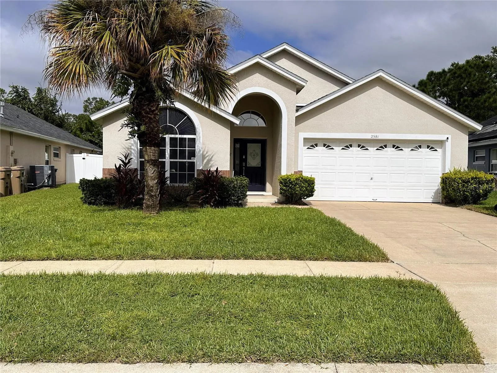 2581 Oneida Loop, FL