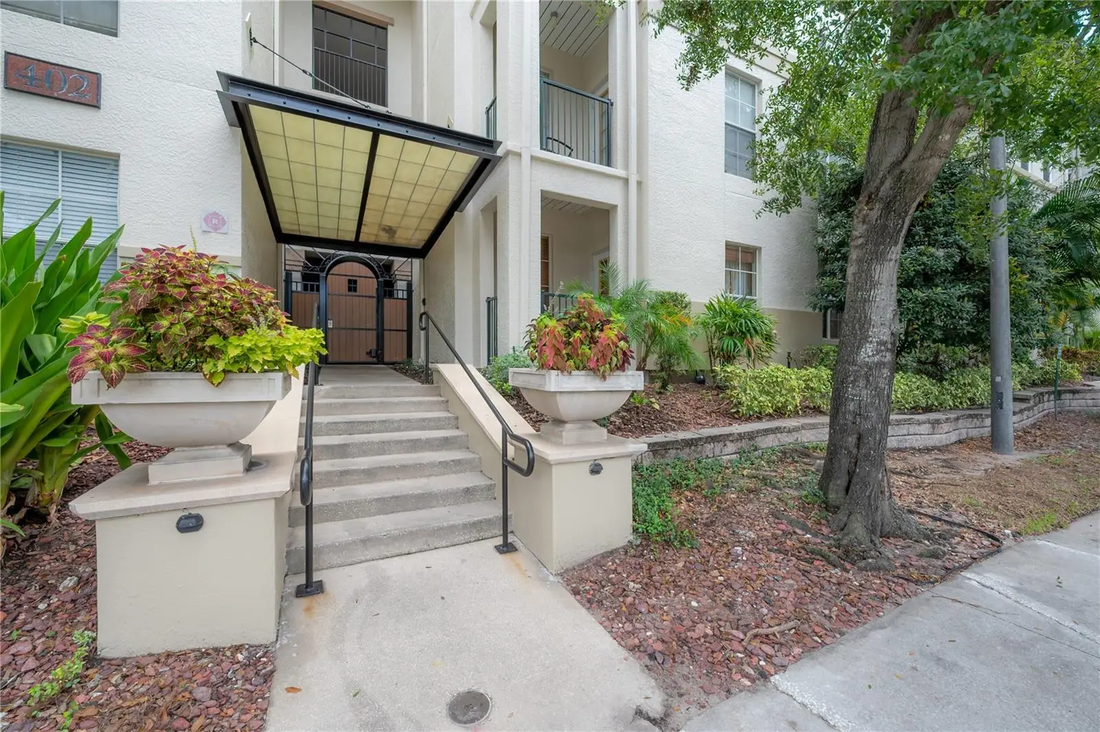 402 Armenia Avenue, FL