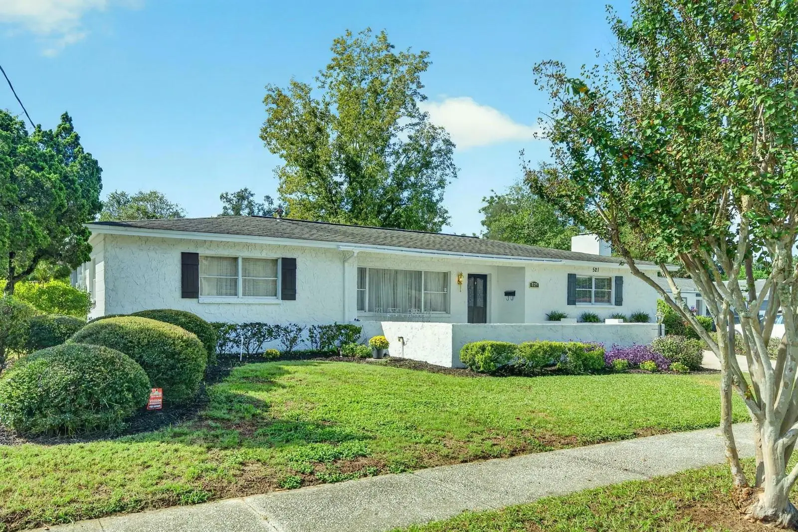 521 Larry Circle, FL
