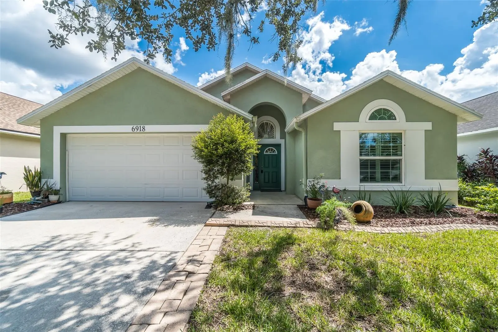 6918 Jamestown Manor Drive, FL