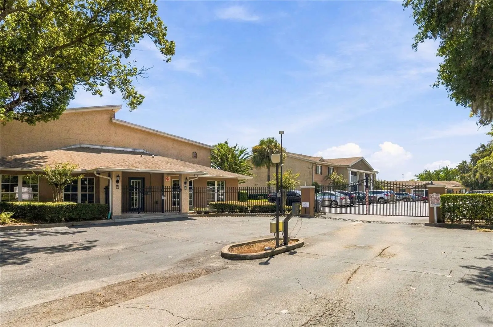 185 Pearl Lake Causeway, FL